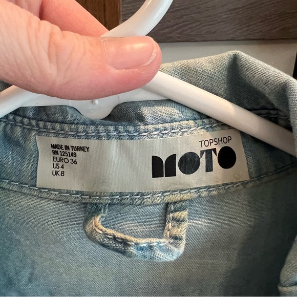 Topshop Denim Chambray Button up shirt - Picture 3 of 5